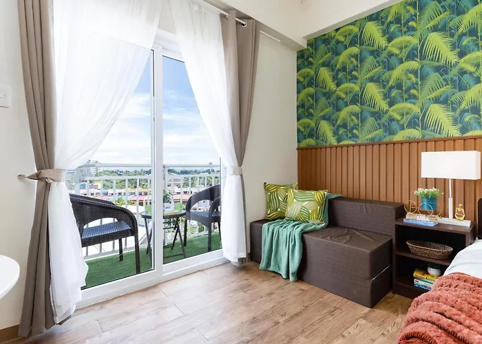 617a Condotel Near Airport &mall With Pool,gym,netflix マクタン