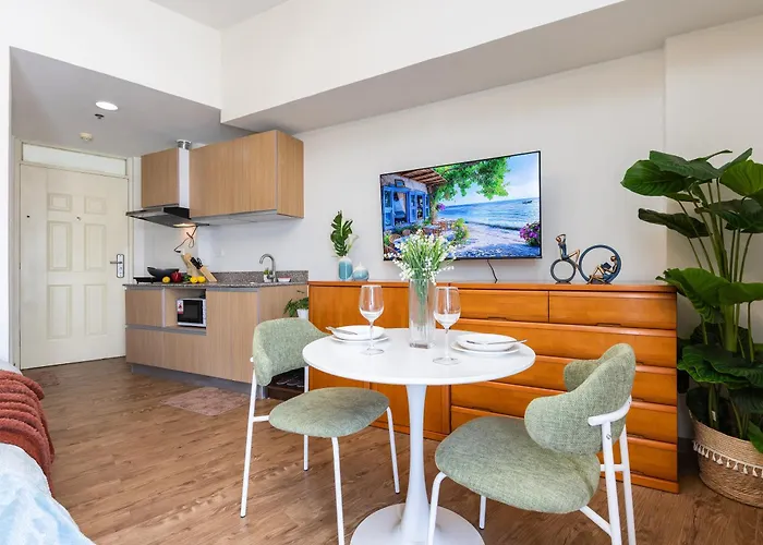 アパート 617a Condotel Near Airport &mall With Pool,gym,netflix マクタン