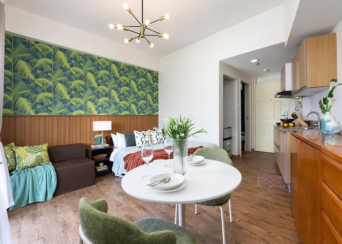 617a Condotel Near Airport &mall With Pool,gym,netflix マクタン