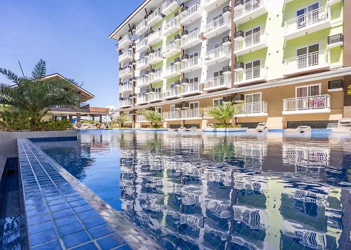 617a Condotel Near Airport &mall With Pool,gym,netflix アパート *